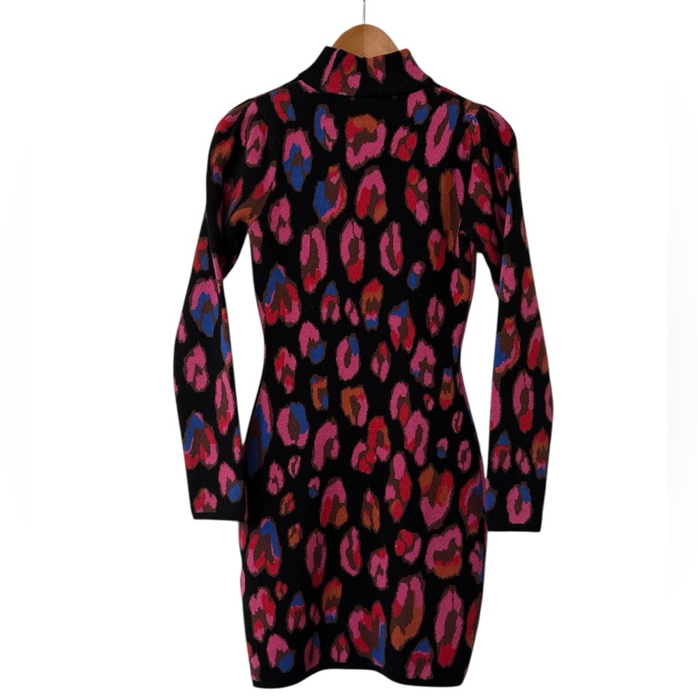 Farm Rio Iridescent Leopards Fitted Sweater Dress in Black Sz. XS Sz. X-Small - Picture 12 of 16